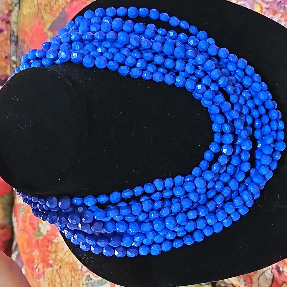 Blue multi layer necklace 💙